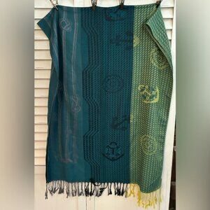 Pashmina Reversible Green & Teal Scarf With Fringe Edges